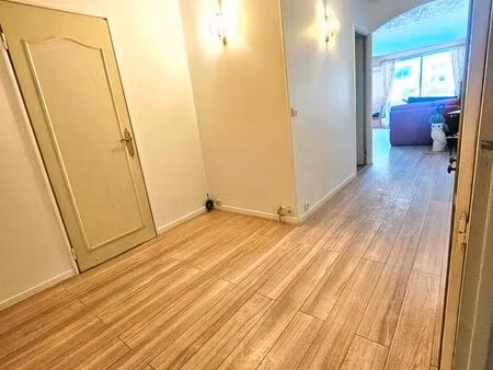 appartement f3/4 champs-sur-marne 99m2