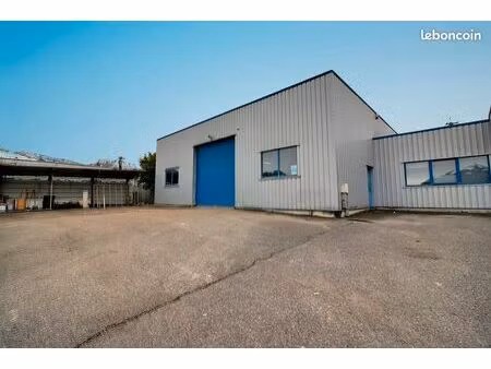 local 432 m² la roche sur foron