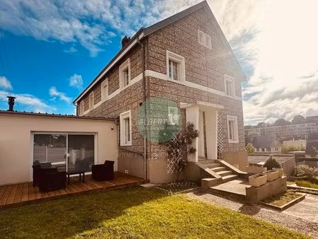 maison 5 pièces 110 m²