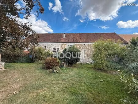 maison 5 pièces 295 m²