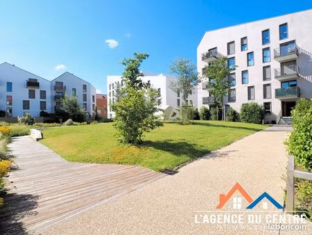 appartement 5 pièces 94 m²