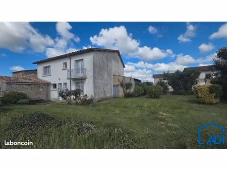 maison 8 pièces 189 m²