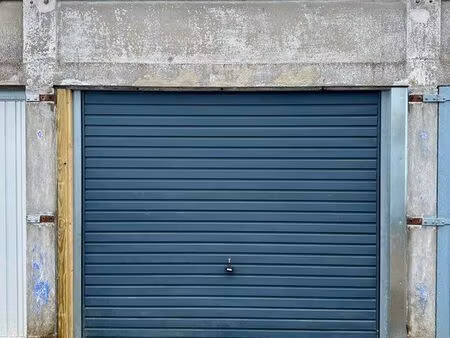 garage à louer