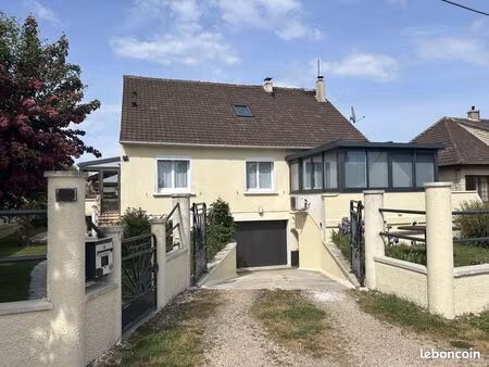 maison - 7 pièces - 143m²