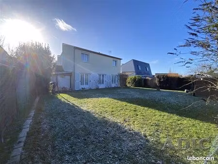 maison 6 pièces 150 m²