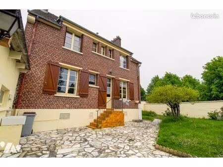 maison 5 pièces 109 m²