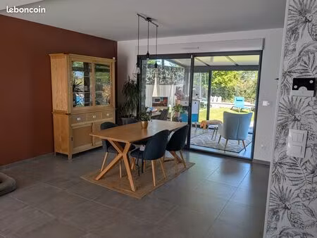 maison - 5 pièces - 128m²
