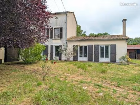 maison 5 pièces 127 m²