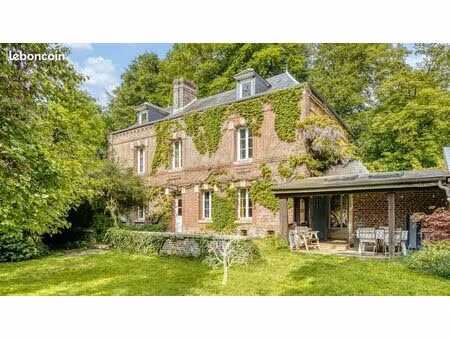 maison 8 pièces 200 m²