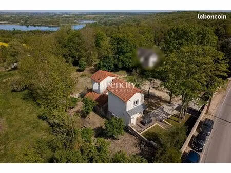 maison 3 pièces 155 m²