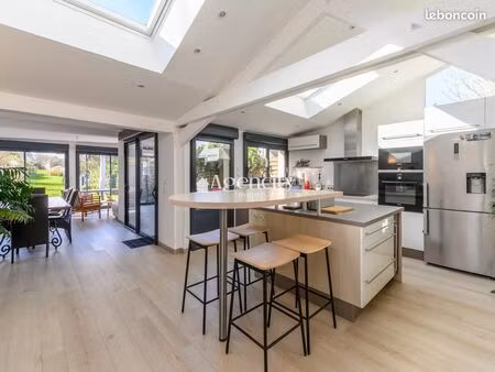 maison 7 pièces 177 m²