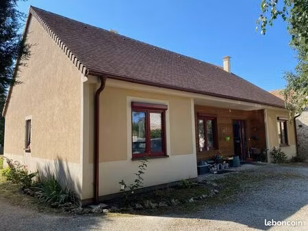 propriété 5 pièces 113 m²