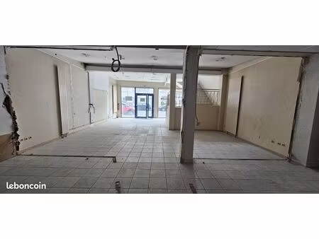 local bureaux 550 m²