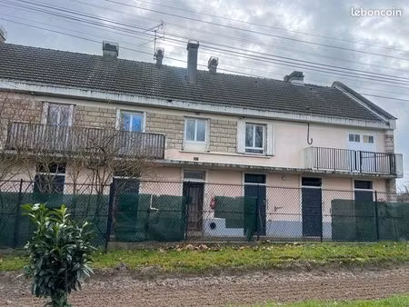 4 appartements et écuries