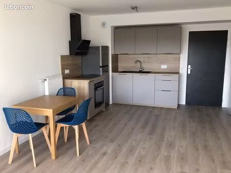 appartement 2 pièces avec loggia
