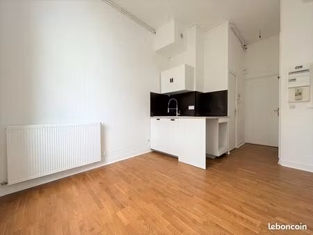 studio 1 pièce 15 m²