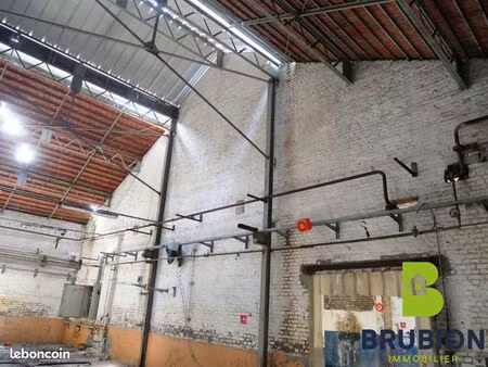 local 394 m² barentin
