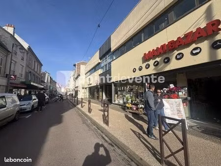 local commercial 100 m²