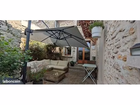 maison ancienne à louer à saint nom la bretèche