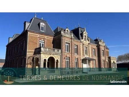 château 40 pièces 952 m²