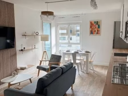 chambre 1 pièce 13 m²