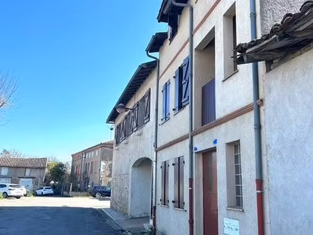 immeuble 150 m² nègrepelisse