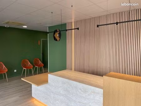 local professionnel de santé et thérapeute