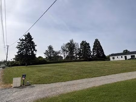 terrain constructible 1600m2