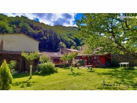 maison de village 2 pièces 81 m²