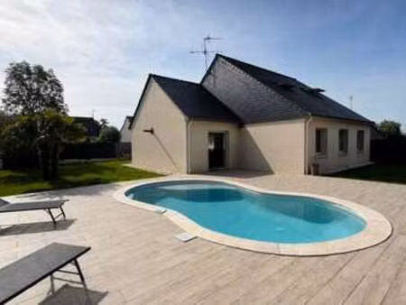 vente maison piscine à la pouëze (49370) : à vendre piscine / 133m² la pouëze