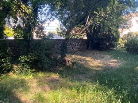 terrain constructible 451m2 sur vedene