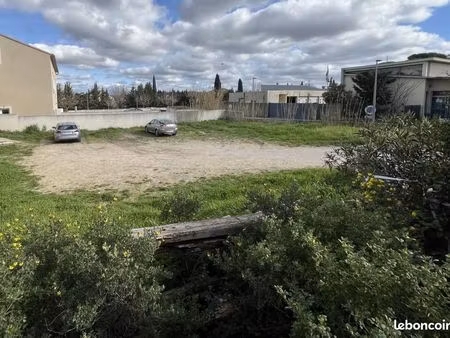 terrain 527 m² saint saturnin les avignon