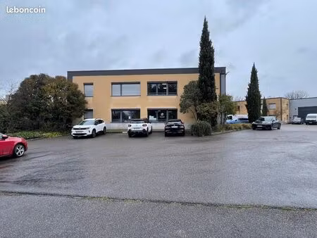 bureaux à louer - parc de la dombes