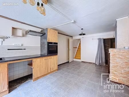 maison 3 pièces 65 m²