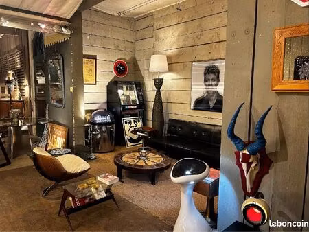 stand - boutique - local - village d’antiquaire - emplacement numéro 1