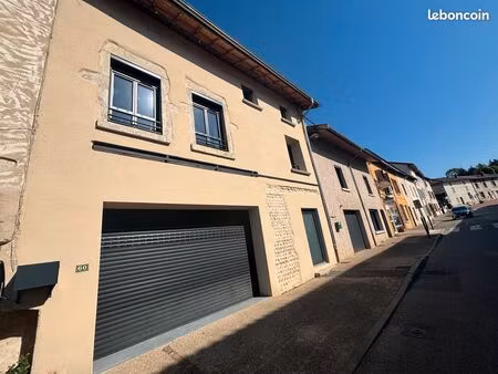 vente maison centre de priay avec jardin