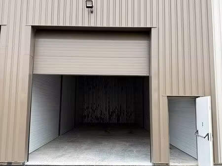 local de stockage- commercial-artisanal