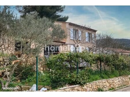 maison 6 pièces 146 m²