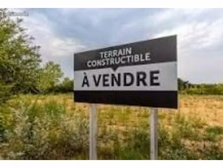 châlus (87) – grand terrain à bâtir 1 011 m² – quartier résidentiel calme – 14 900