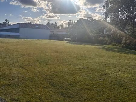 terrain constructible 750m2