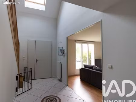 maison 6 pièces 165 m²