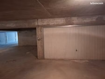 garage double