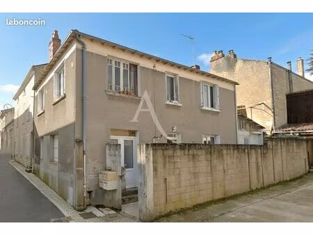 immeuble fontenay le comte