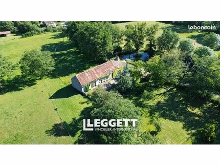 maison 9 pièces 142 m²