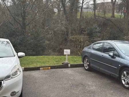 place de parking limoges