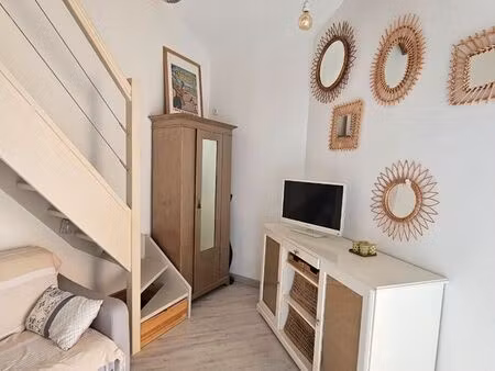 havre de paix  sur les hauteurs  appartement dans une résidence avec piscine