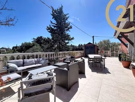 appartement 3 pièces 84 m²