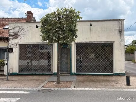 local commerciale 63m2