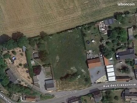 terrain 3072 m² etreux