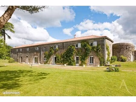 longère 7 pièces 226 m²